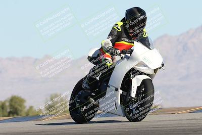 media/Dec-04-2025-Racers Edge (Thu) [[5ebc9f124d]]/3-B Group/4-Session 2 (Turn 9 Entry)/